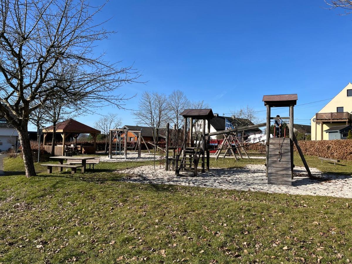 Wohnung Mit Panoramablick Геролщайн Екстериор снимка